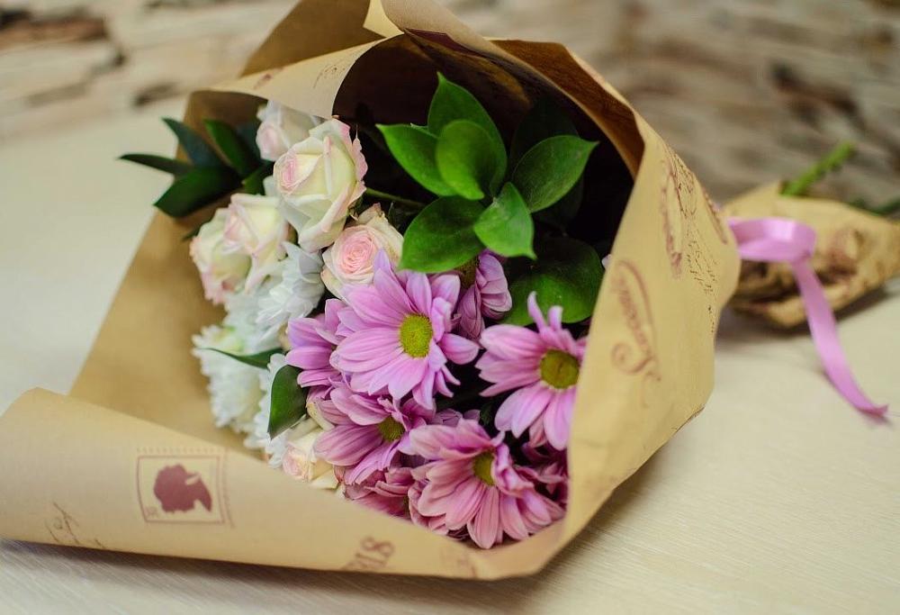 Букет цветов из: Розы и Хризантемы в Лихославле