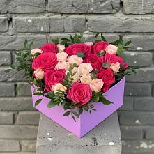 Цветочная композиция из Розы в коробке в Лихославле