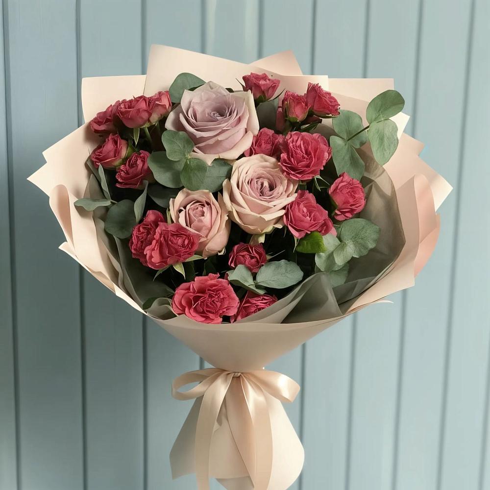 Букет цветов из: Гвоздики и Розы в Лихославле