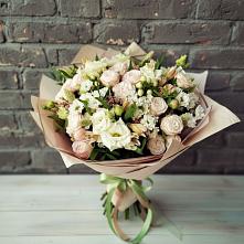 Букет цветов из:  Альстромерии, Розы и Хризантемы в Лихославле