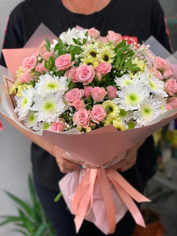 Букет цветов из: Розы и Хризантемы в Лихославле