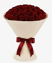 Букет 101 Бордовая роза Блэк Бакарра в Лихославле