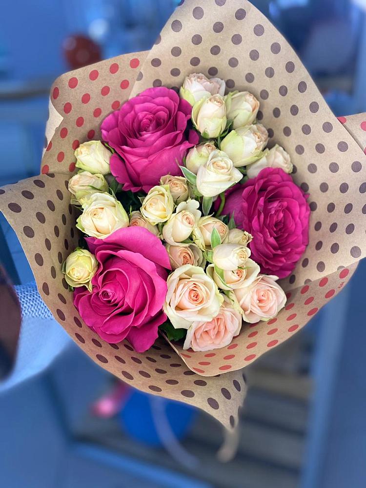 Букет цветов из: Розы в Лихославле