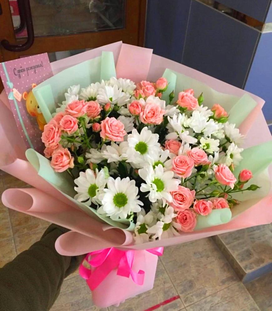 Букет цветов из: Розы и Хризантемы в Лихославле