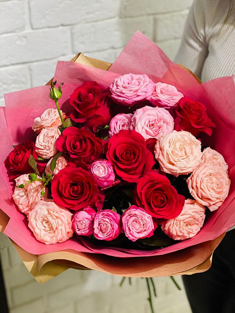 Букет цветов из: Розы в Лихославле