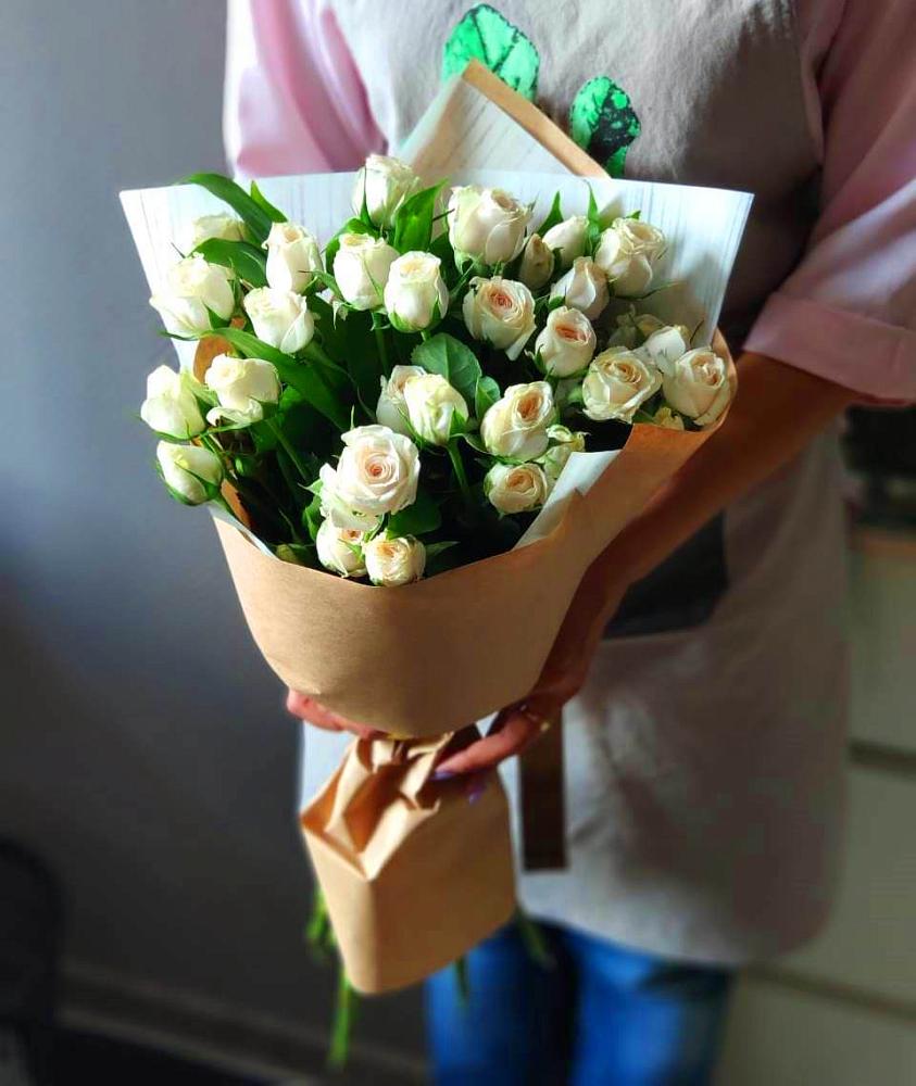 Букет цветов из: Розы в Лихославле