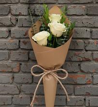 Букет цветов из:  Розы в Лихославле