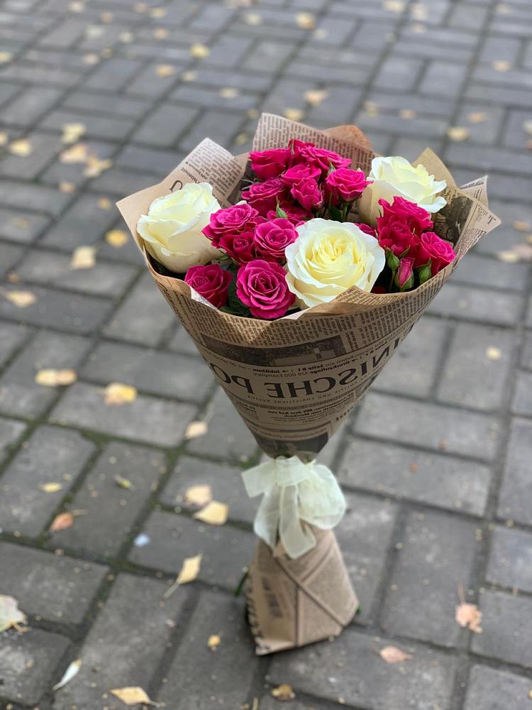 Букет цветов из: Розы в Лихославле