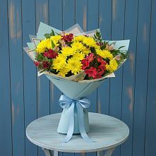 Букет цветов из:  Альстромерии и Хризантемы в Лихославле