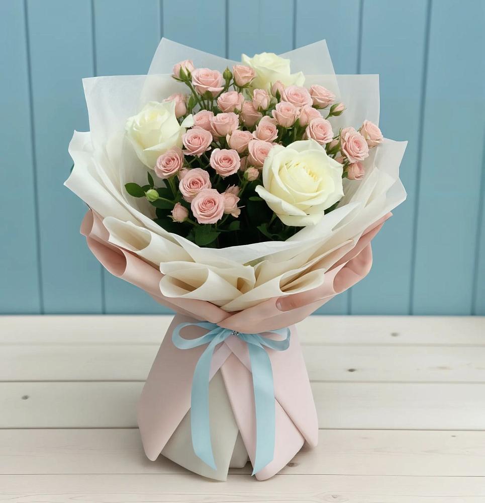 Букет цветов из: Розы в Лихославле