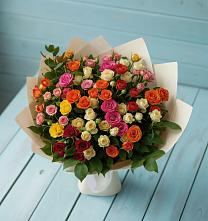 Букет Микс из разноцветных кустовых роз в Лихославле