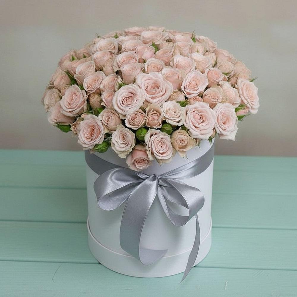 Цветочная композиция из Розы в шляпной коробке в Лихославле